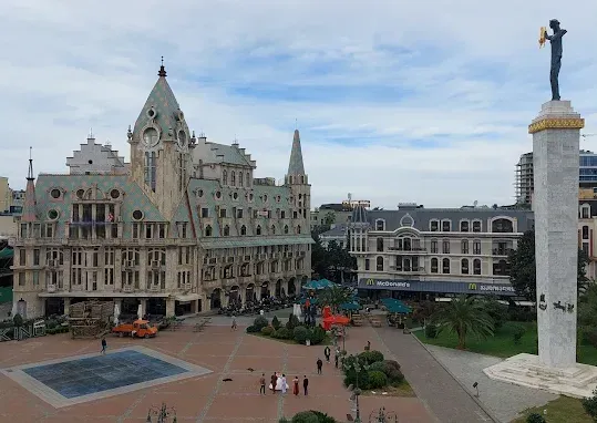 Royal Casino 2 (1) (1)