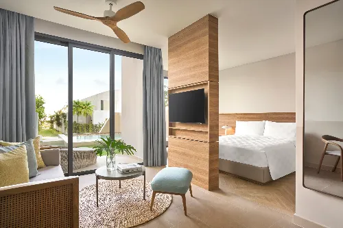 IXORA—Residence-Garden-Pool (1)